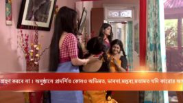 Kusum Dola S06E02 Does Komo Know Ananyo? Full Episode