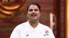 MasterChef India S08 E41 MasterClass: Giant Macaron Cake and Giant Chocolate Cookie