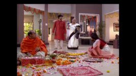 Thik Jeno Love Story S03E18 Adi's grandmother praises Isha Full Episode