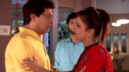 Thik Jeno Love Story S08E04 Adi comforts Aankhi Full Episode