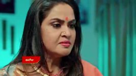 Oorvasivo Rakshasivo S01 E18 Rakshitha Lashes Out Dhirendra