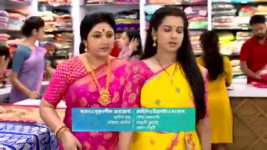 Tumi Ashe Pashe Thakle S01 E59 Paro Sympathises with Parvati