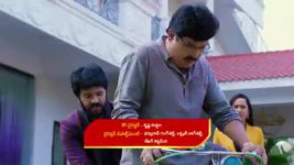 Yeda Loyallo Indradhanasu S01 E222 Deva Ridicules Keerthana