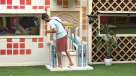 Bigg Boss Kannada S09 E14 Rakesh gets a penalty