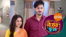 Biyer Phool S01 E205 2nd January 2024