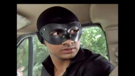 Kanamachi S02 E25 Abhimanyu plans an attack