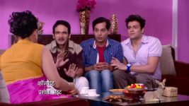 Mrs Pammi Pyarelal S01 E11 Pammi and Rahul ask Pandey ji for help