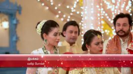 Kadhala Kadhala S01E146 Are Shiva, Anika Exposed? Full Episode