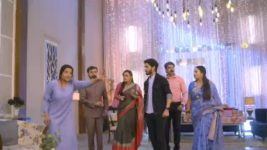 Nazar S01E399 Piya to Leave the House? Full Episode