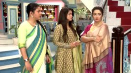 Punni Pukur S07E15 Otri Suspects His In-Laws Full Episode