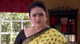 Shob Choritro Kalponik S03 E17 Khushboo impresses Amma