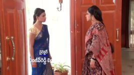 Kumkuma Puvvu (Maa Tv) S05 E55 Is Amrutha A Salesgirl?