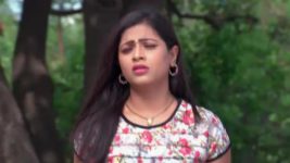 Kumkuma Puvvu (Maa Tv) S07 E24 Chakri's Next Move!