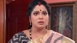 Kumkuma Puvvu (Maa Tv) S07 E26 Jayanthi Complains To Viswanath