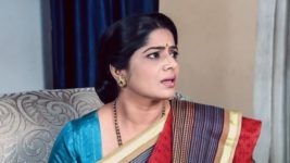 Kumkuma Puvvu (Maa Tv) S07 E30 Sandeep Slaps Siri