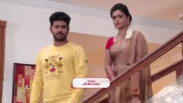 Kumkuma Puvvu (Maa Tv) S08 E1005 Jayanthi Is in for a Shock