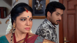 Kumkuma Puvvu (Maa Tv) S08 E122 Sandeep Warns Jayanthi