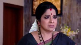 Kumkuma Puvvu (Maa Tv) S08 E1334 Tripuramba Loses Her Calm