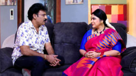 Kumkuma Puvvu (Maa Tv) S08 E1455 Raghuram Appreciates Jayanthi