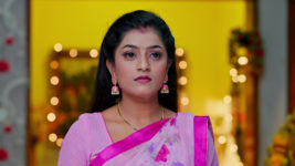 Kumkuma Puvvu (Maa Tv) S08 E1847 Anjali's Firm Call