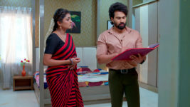 Kumkuma Puvvu (Maa Tv) S08 E1899 Anjali Implements Her Plan