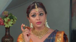 Kumkuma Puvvu (Maa Tv) S08 E19 Renuka's Changed Behaviour