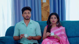 Kumkuma Puvvu (Maa Tv) S08 E1900 A Shocker for Asha, Bunty