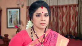 Kumkuma Puvvu (Maa Tv) S08 E37 Will Jayanthi Forgive Renuka?