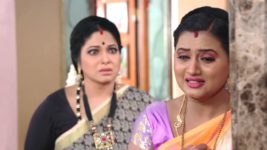 Kumkuma Puvvu (Maa Tv) S08 E415 Amrutha, Jayanthi Get Worried