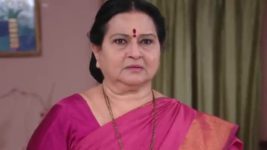 Kumkuma Puvvu (Maa Tv) S08 E494 Vasundhara Slaps Jayanthi