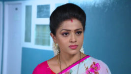 Kumkuma Puvvu (Maa Tv) S08 E984 Renuka Gets Furious