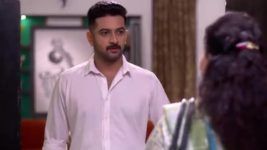 Swabhimaan Shodh Astitvacha S01E389 Pallavi Becomes Wary Full Episode