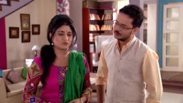 Tumi Asbe Bole S15E11 Jhumjhumi refuses to meet Nandini Full Episode