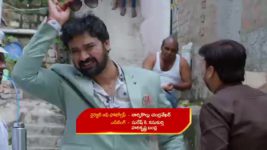 Yeto Vellipoyindhi Manasu S01 E05 Srilatha Learns of the Scam