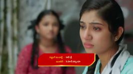 Yeto Vellipoyindhi Manasu S01 E06 Manikyam's Incensed Action