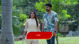 Yeto Vellipoyindhi Manasu S01 E12 Siri Expresses Her Love to Dhana