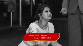 Yeto Vellipoyindhi Manasu S01 E29 Ramalakshmi Pleads with Siri