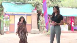 Laxmichya Paaulanni S01 E101 Kala, Shruti on a Mission