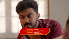 Satyabhama S01 E80 Bhairvi Interrupts Krish, Sathyabhama