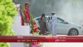 Iss Pyaar Ko Kya Naam Doon Ek Baar Phir S22E04 Shlok implements his plan Full Episode