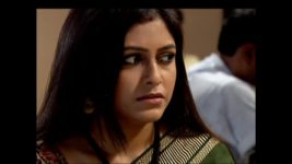 Jolnupur S02 E28 Kaju spills food on Bhumi and Lal