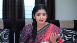 Lakshmi Baramma S02 E321 Keerthi's plan to divide Lakshmi and Vaishnav's growing bond