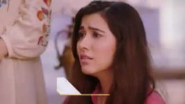 Mariam Khan Reporting Live S01E49 Aayat Gets Caught! Full Episode