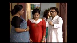 Chokher Tara Tui S04E12 Madhu's father rebukes her Full Episode