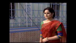 Chokher Tara Tui S07E21 Aporupa vows to expose Madhu Full Episode