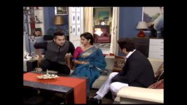 Chokher Tara Tui S08E13 Yuvraj shares his past with Tutul Full Episode