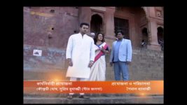 Chokher Tara Tui S10E12 Yuvraj suspects Madhu Full Episode