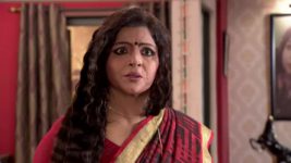 Chokher Tara Tui S10E24 Ayush learns about Umrao Jaan Full Episode