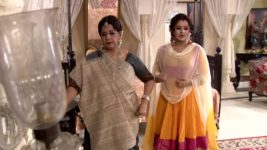 Chokher Tara Tui S11E15 Umrao Jaan rebukes Nutan Full Episode