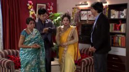 Chokher Tara Tui S14E06 Ayush attends Tutul's marriage Full Episode